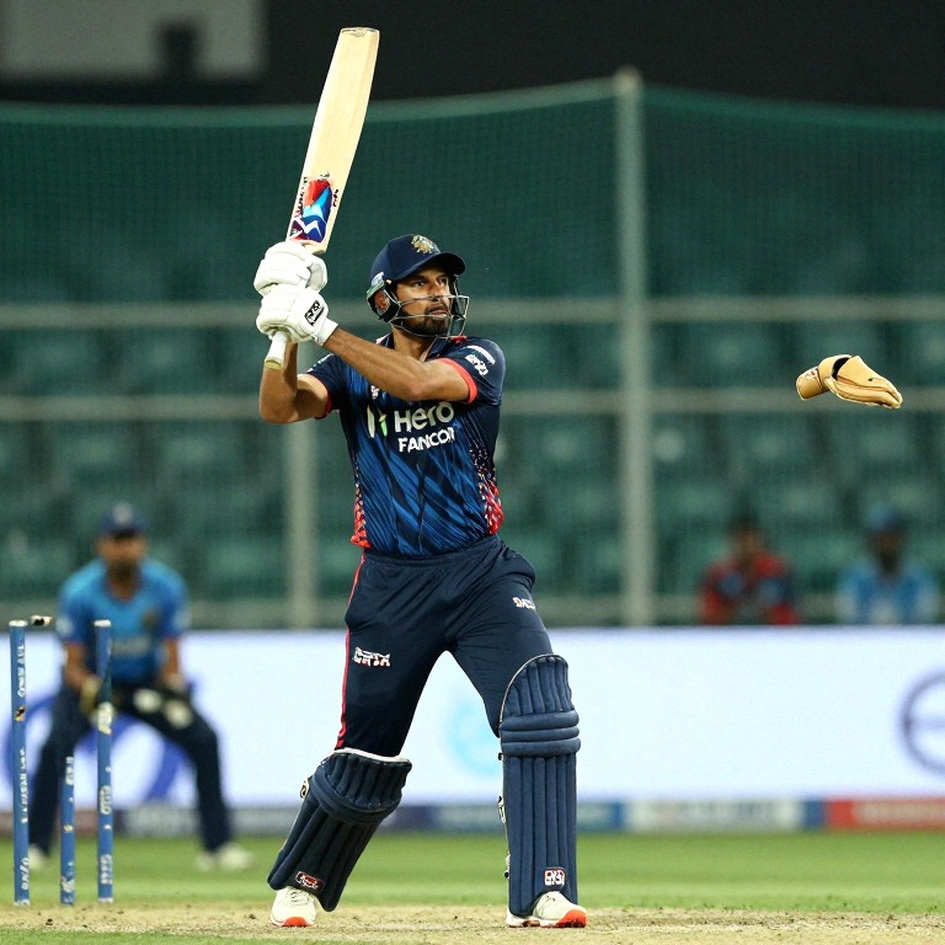मीरपुर, दिन 1: सदमान के 99*, बांग्लादेश के 213/3 और रन-रेट की वह गिरावट जो स्कोरकार्ड नहीं दिखाता